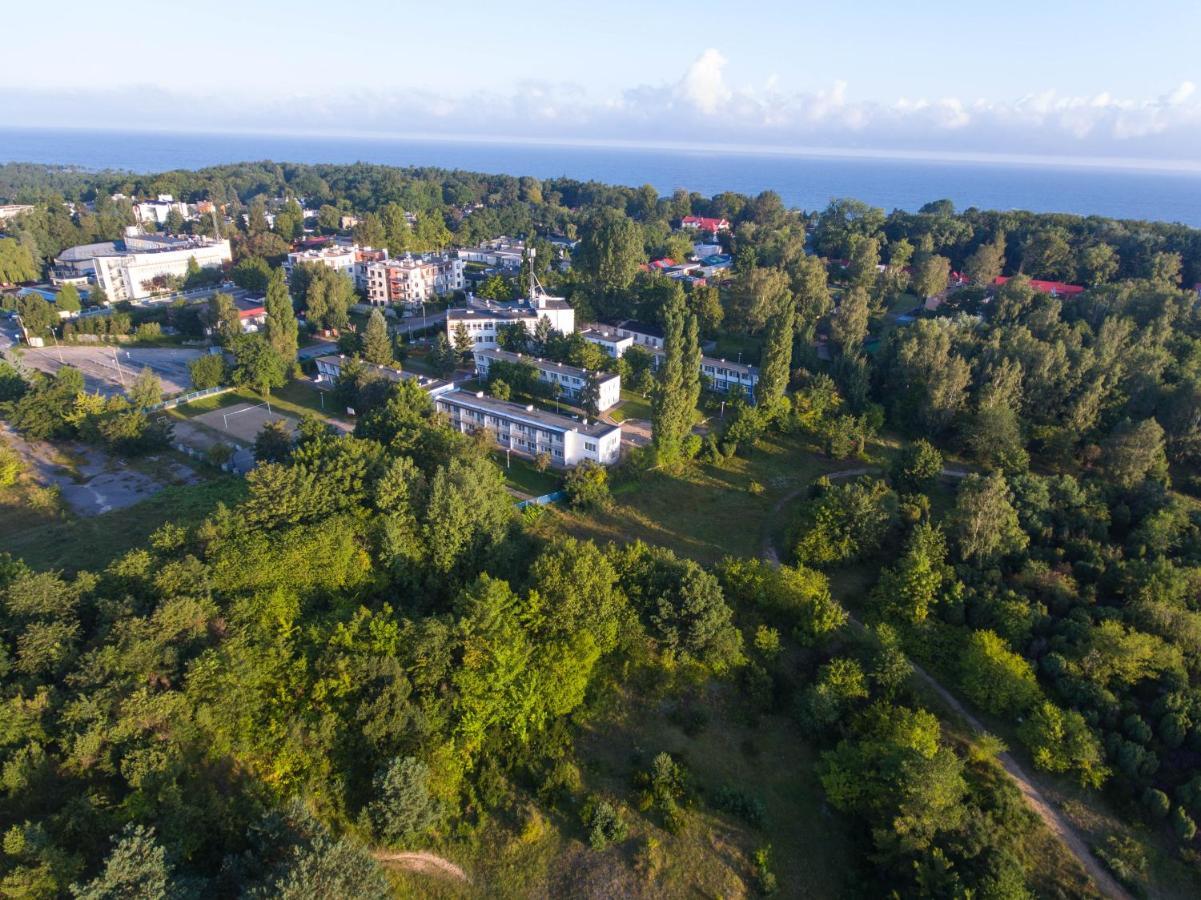 Osrodek Wczasowy Helios Hotel Jastrzebia Gora Exterior photo